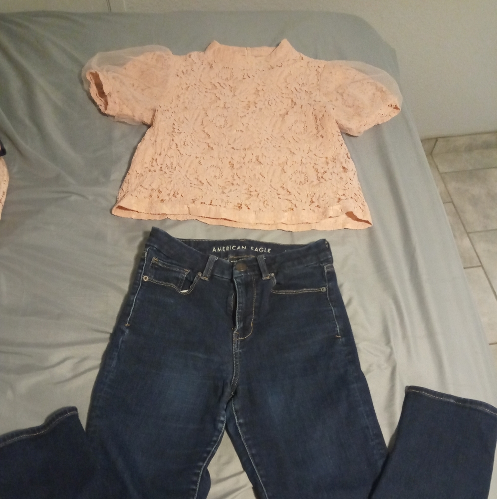 Bundle American eagle jeans and peach color bluse